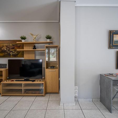Angel , Luxury 2Bd Apartment Next To The Beach Αθήνα Εξωτερικό φωτογραφία