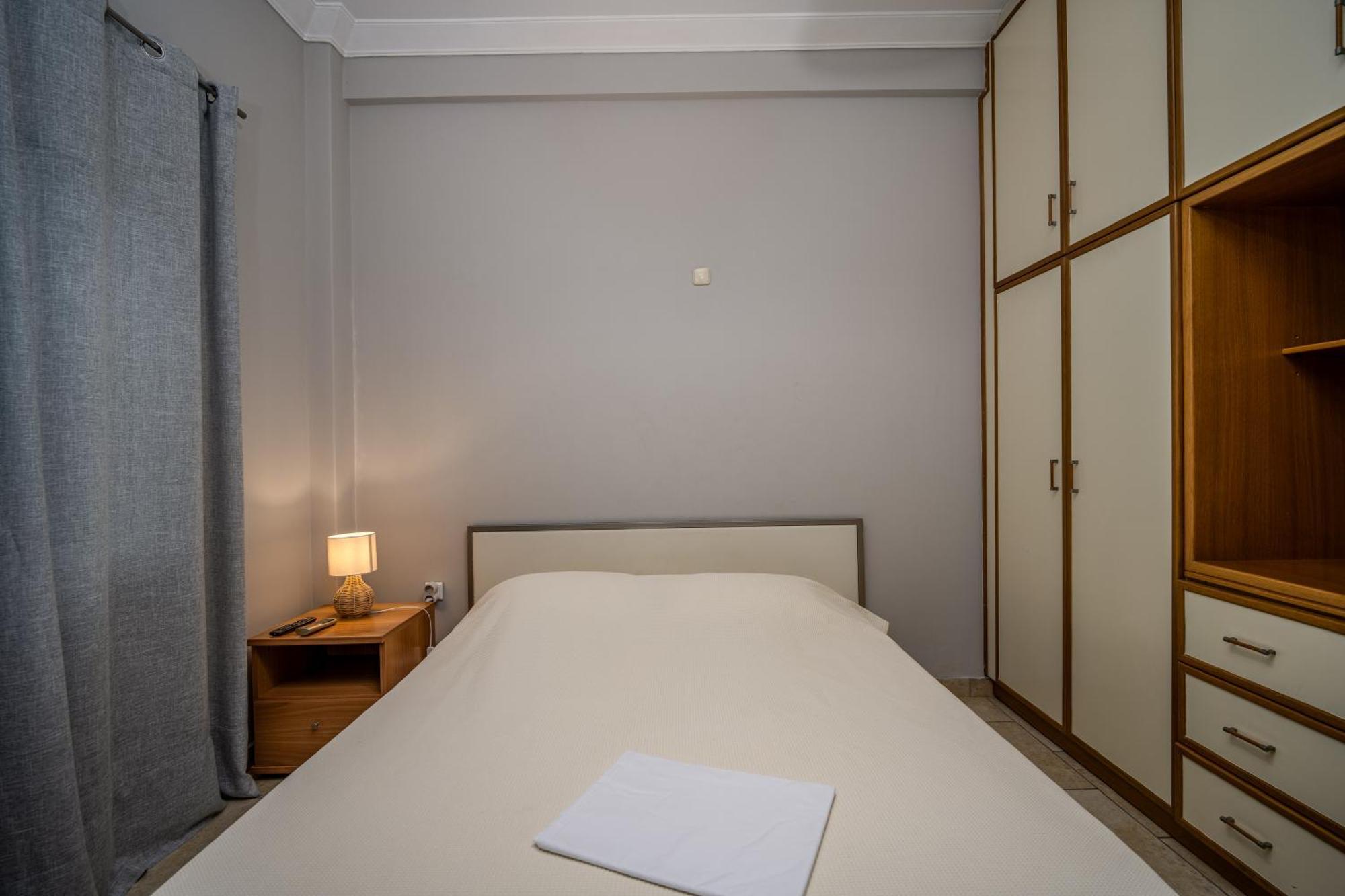 Angel , Luxury 2Bd Apartment Next To The Beach Αθήνα Εξωτερικό φωτογραφία
