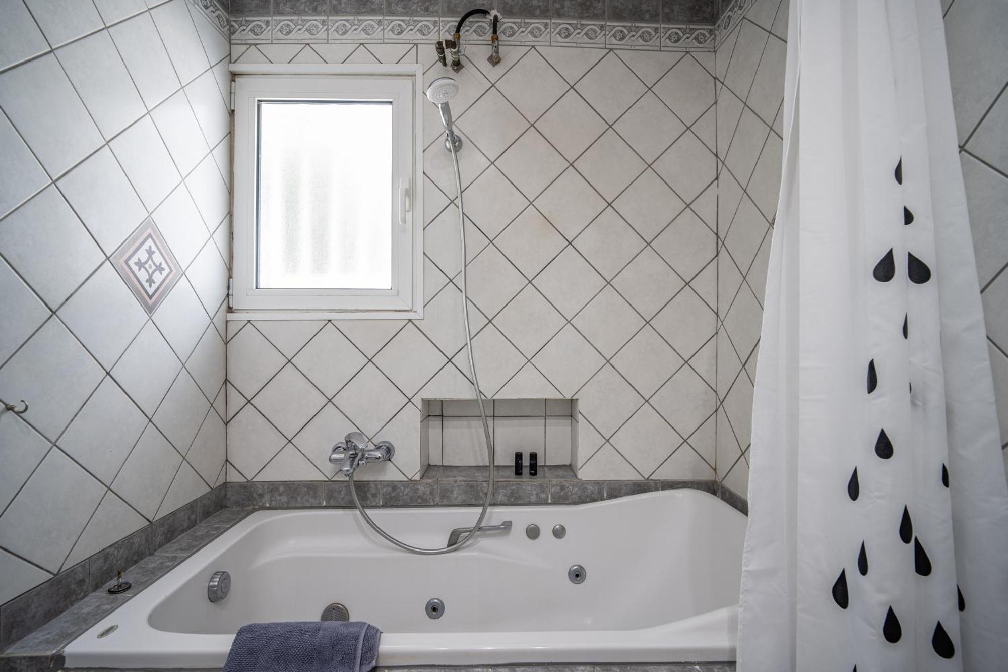 Angel , Luxury 2Bd Apartment Next To The Beach Αθήνα Εξωτερικό φωτογραφία
