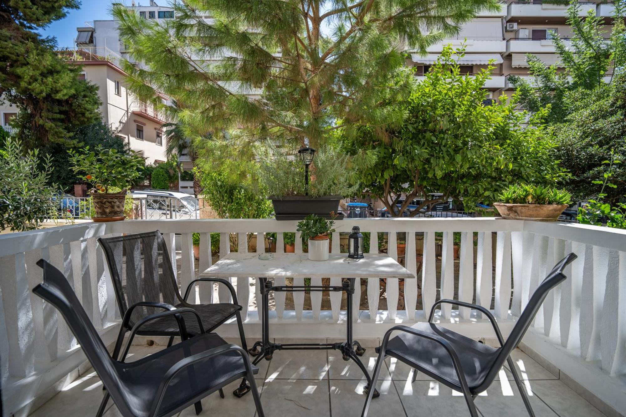 Angel , Luxury 2Bd Apartment Next To The Beach Αθήνα Εξωτερικό φωτογραφία